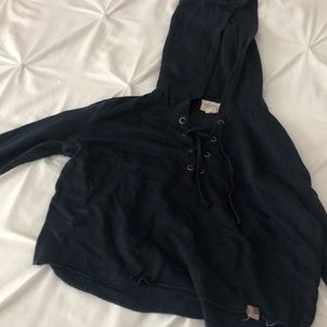 Blue cropped sweatshirt